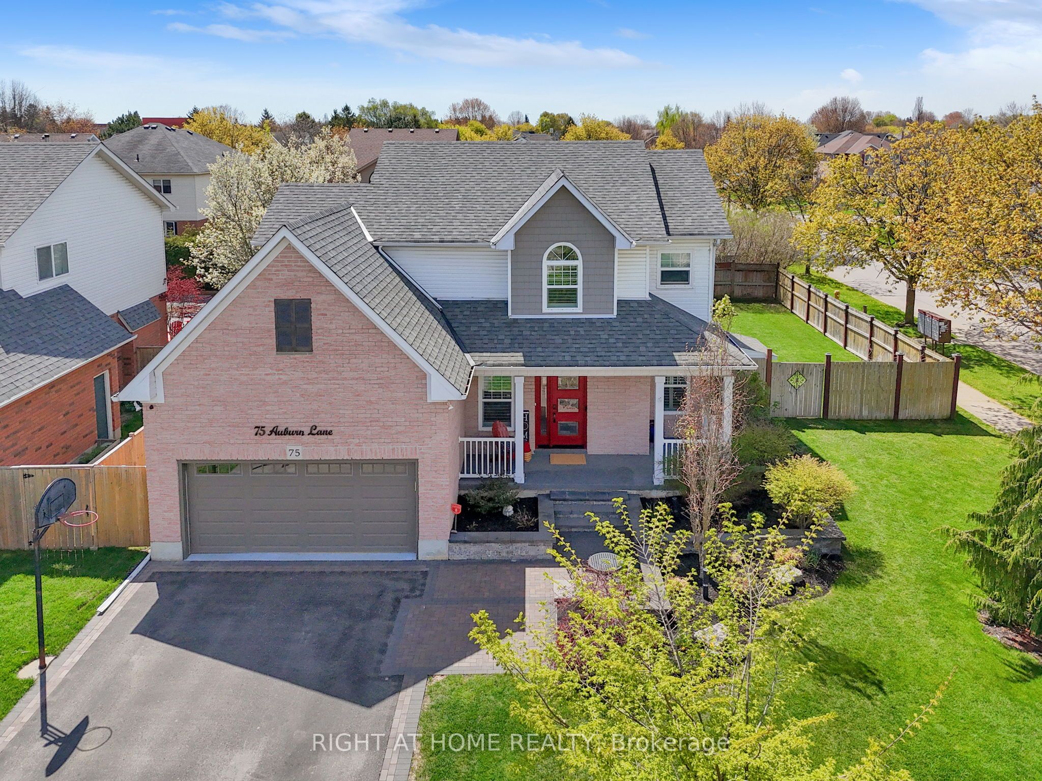 75 Auburn Lane Property Photo 1