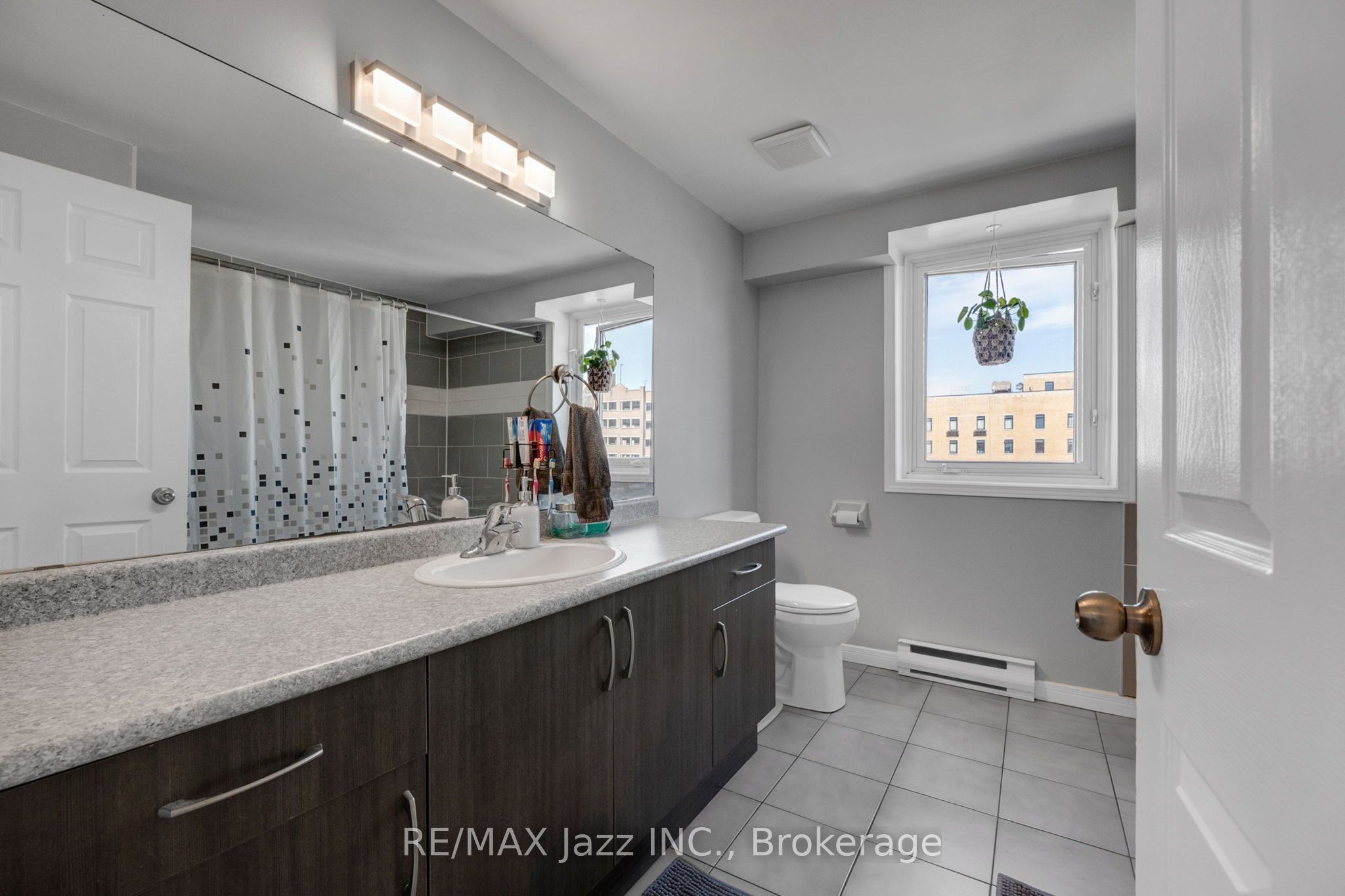 80 Athol Street E 608 Property Photo 25