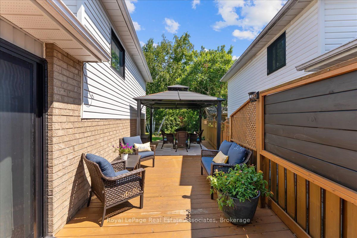 1464 Trowbridge Drive Property Photo 35
