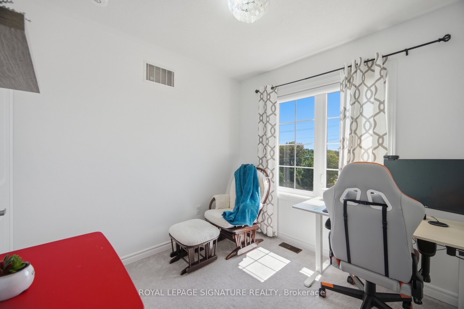 3 Kingfisher Way Property Photo 41