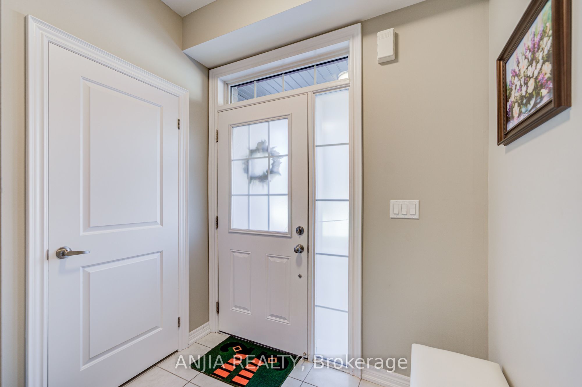 33 Aldridge Lane Property Photo 6