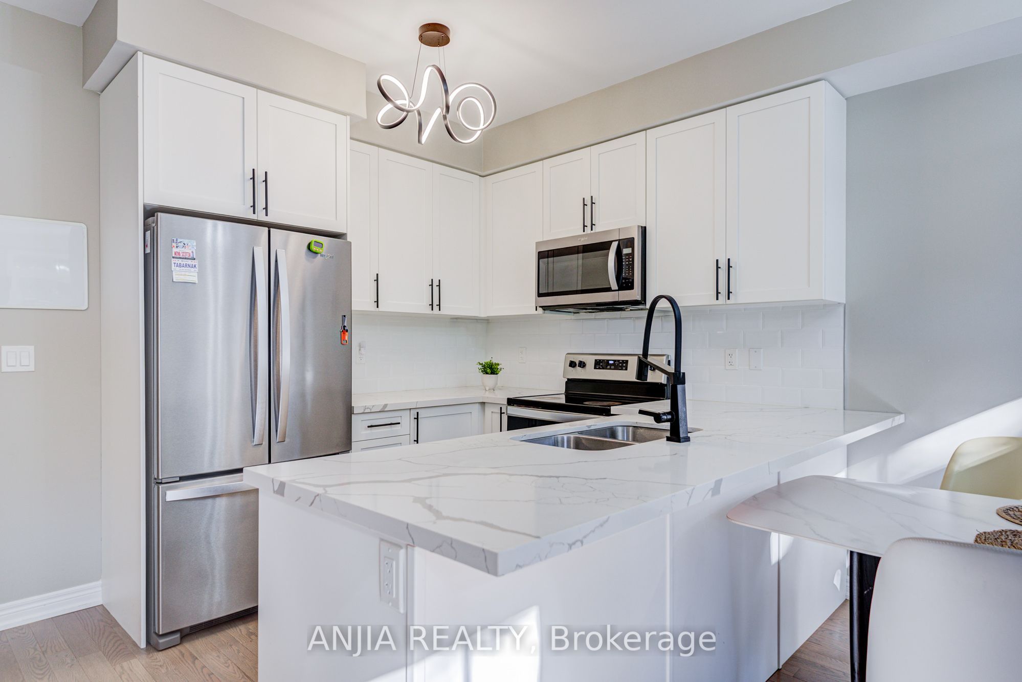 33 Aldridge Lane Property Photo 13