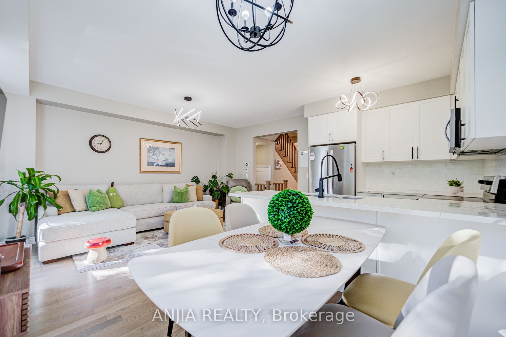 33 Aldridge Lane Property Photo 18