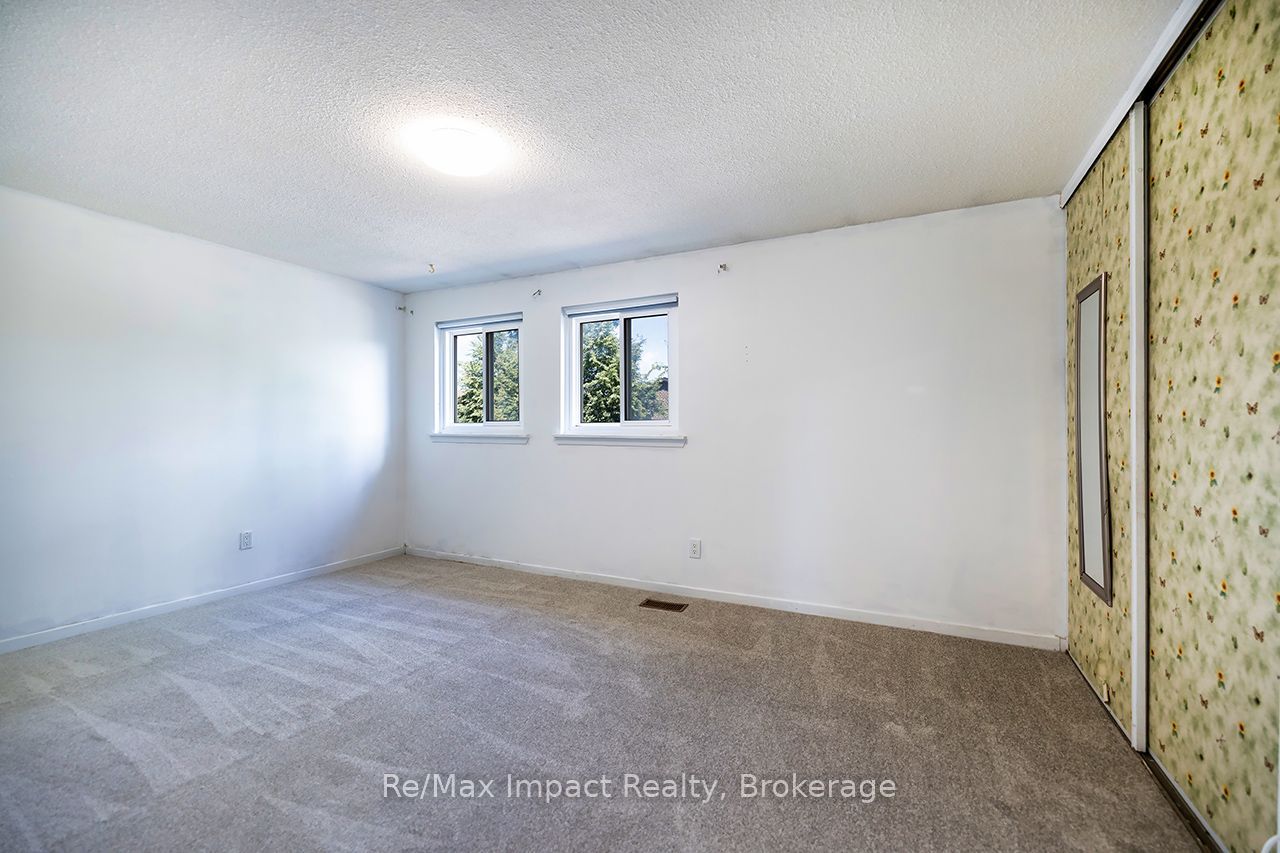 25 Tompkins Lane Property Photo 13