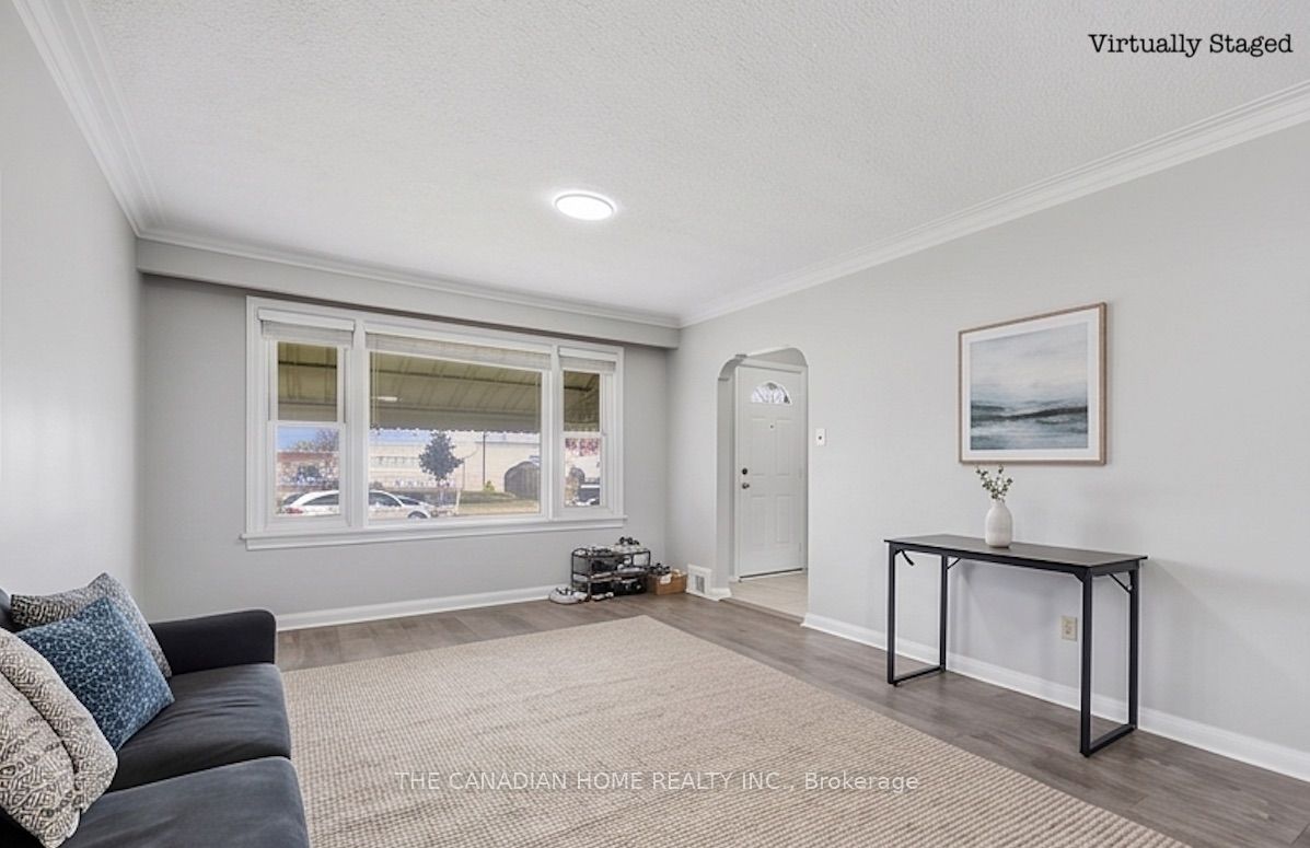 1373 Pharmacy Avenue Property Photo 8