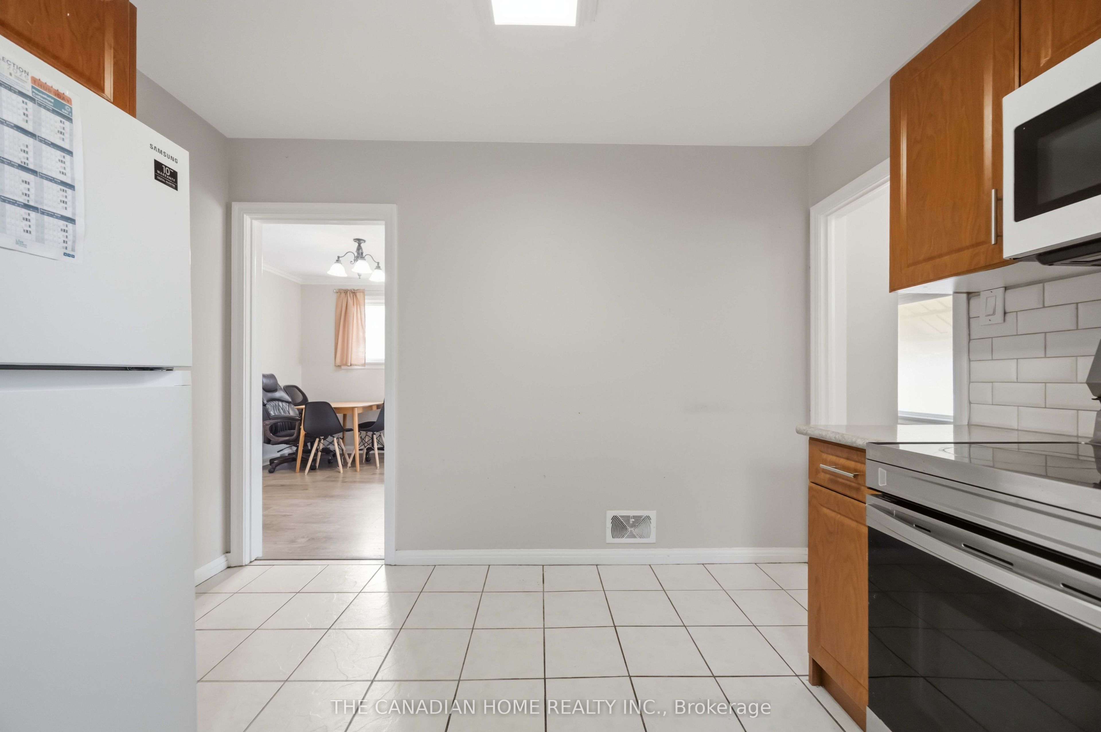 1373 Pharmacy Avenue Property Photo 16