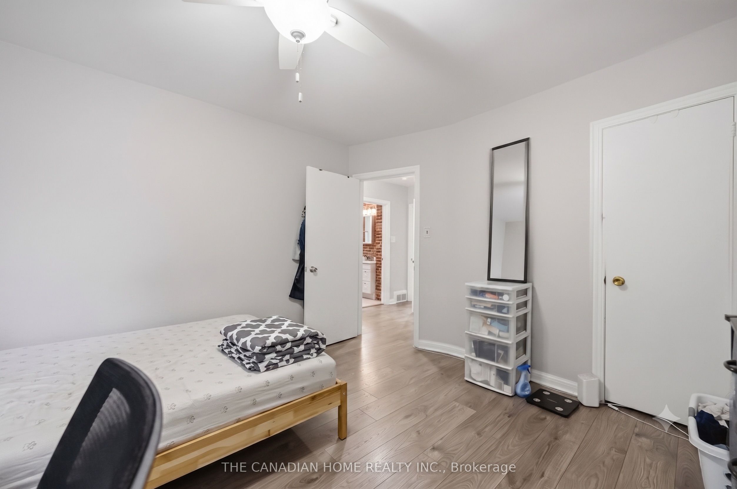 1373 Pharmacy Avenue Property Photo 19