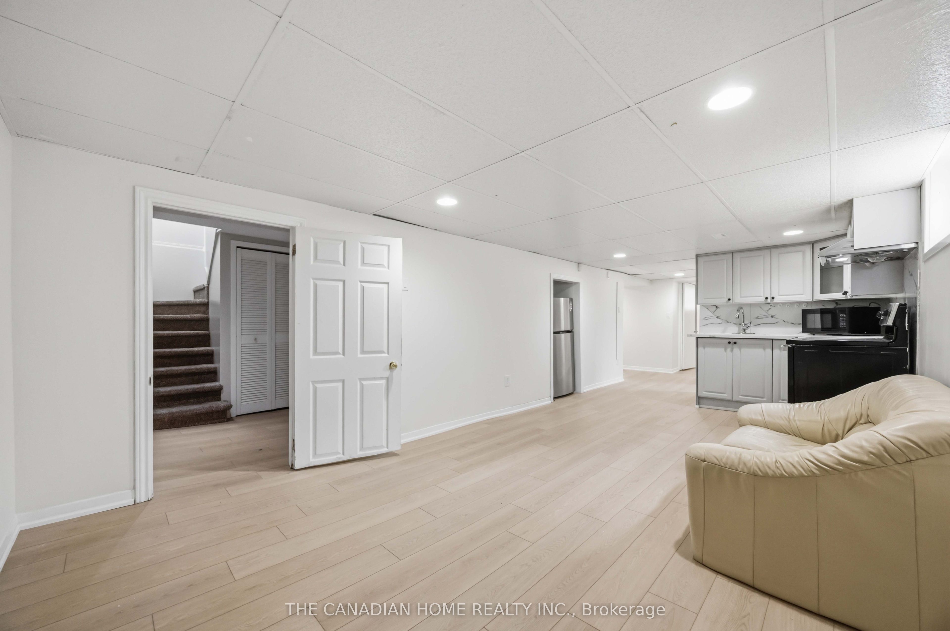 1373 Pharmacy Avenue Property Photo 28