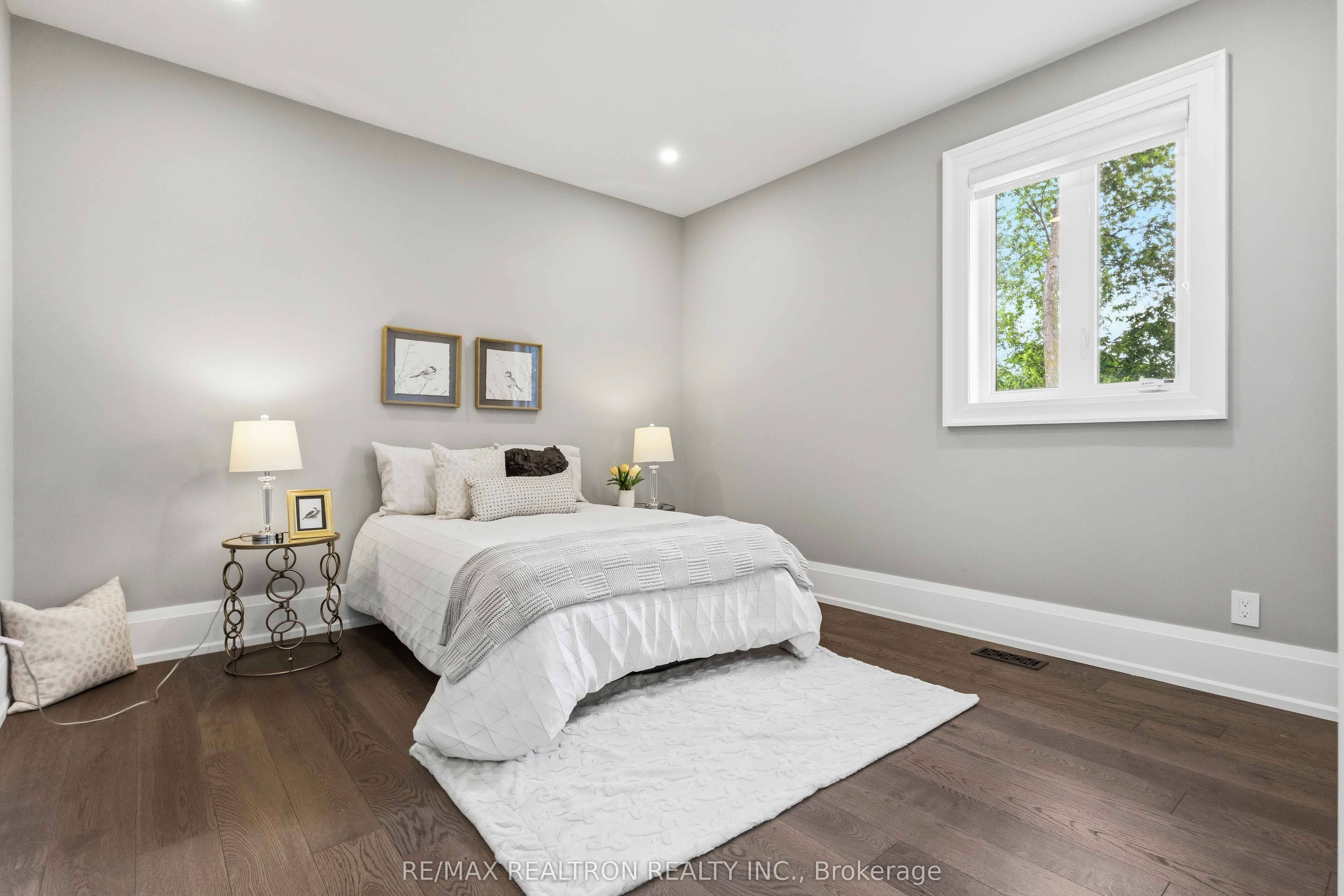 809 Fairview Avenue Property Photo 31