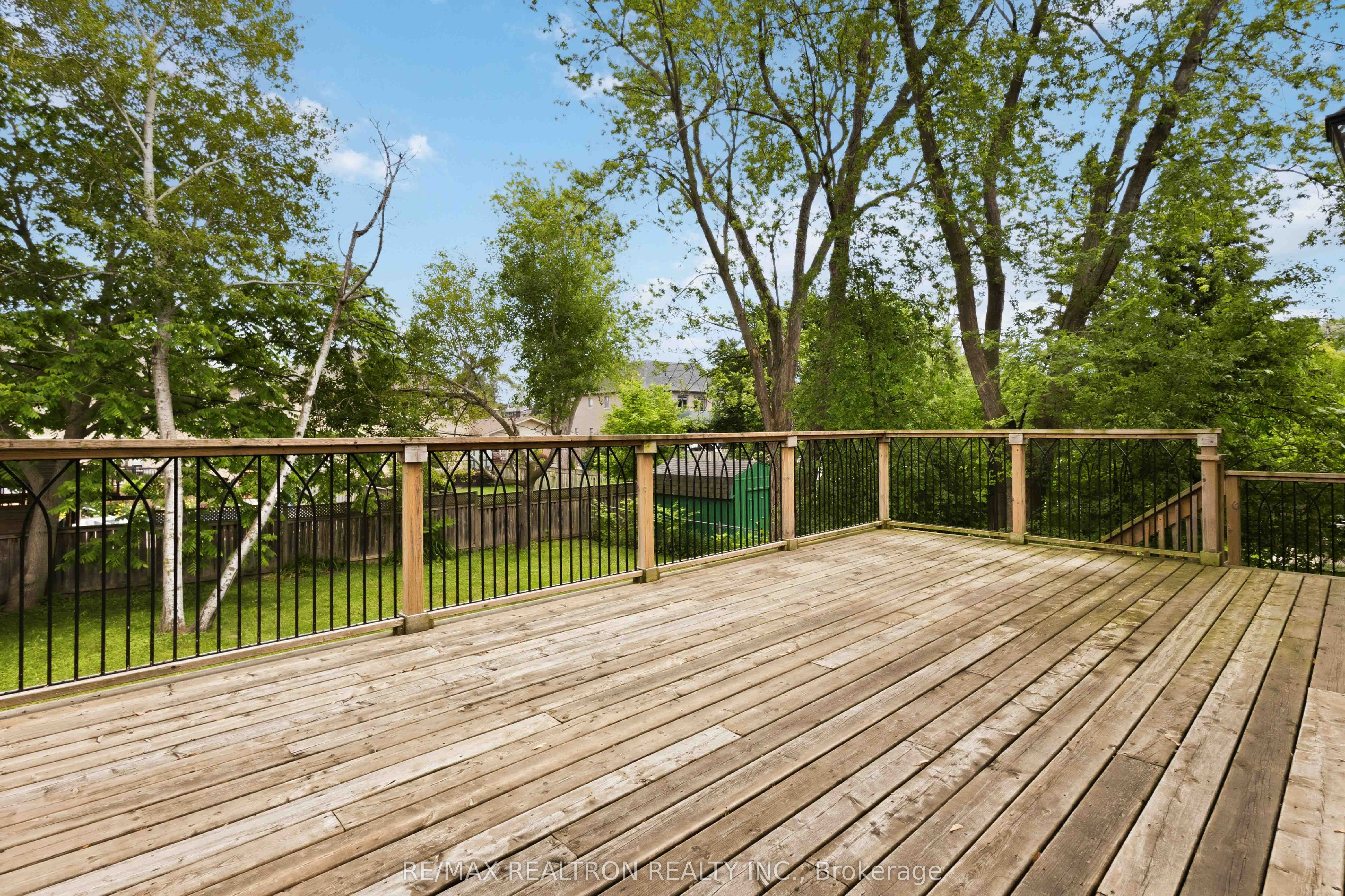 809 Fairview Avenue Property Photo 44