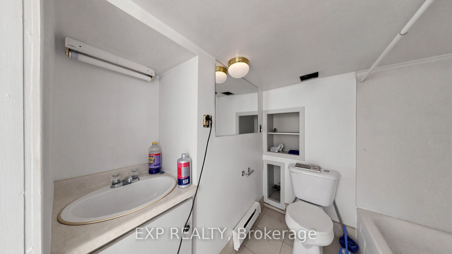 546 Park Road S Property Photo 33