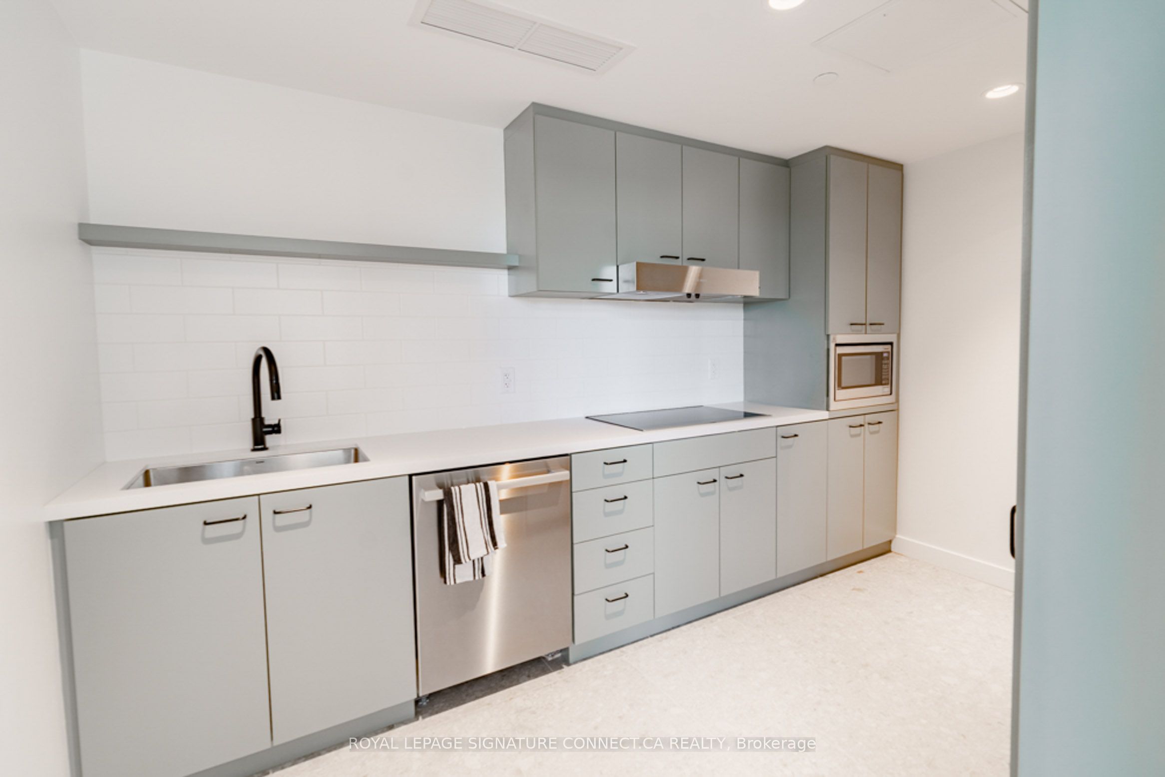 1050 Eastern Avenue 627 Property Photo 17