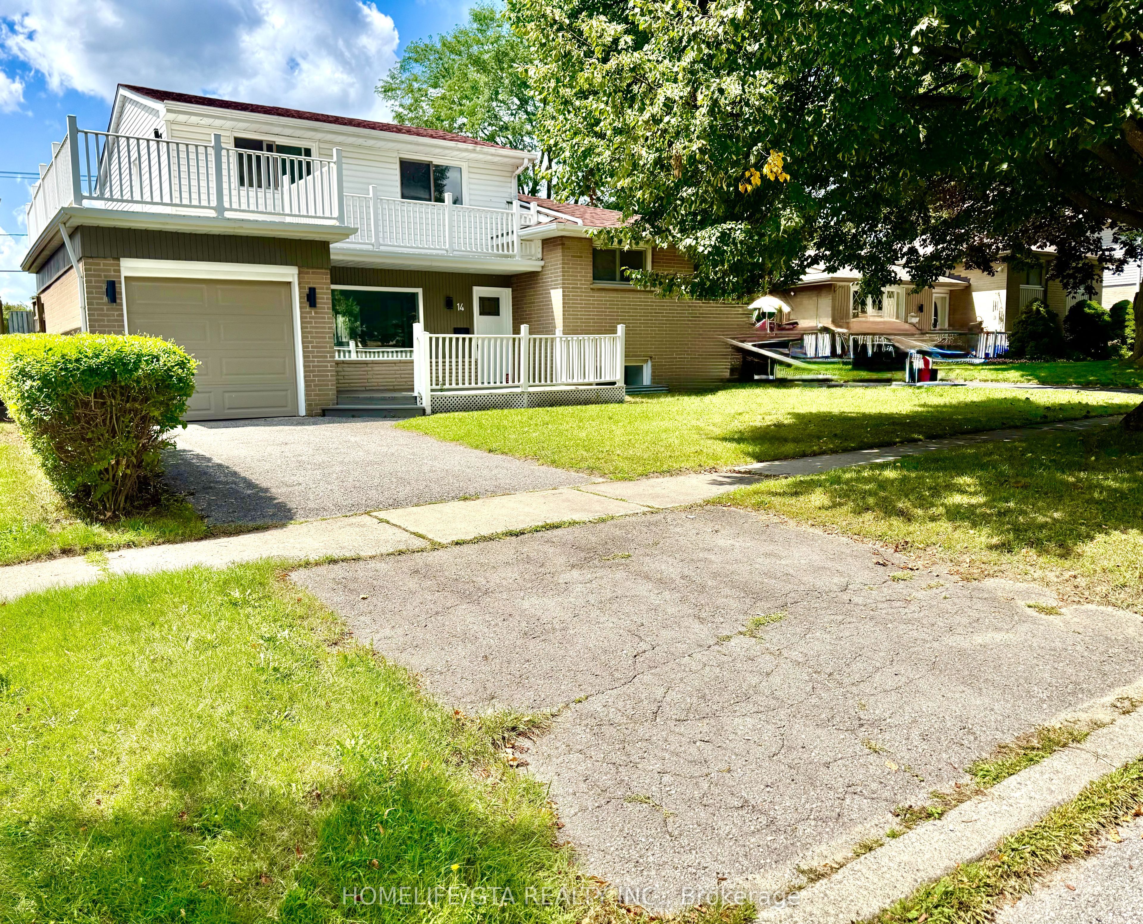 14 Heatherwood Road Property Photo 1