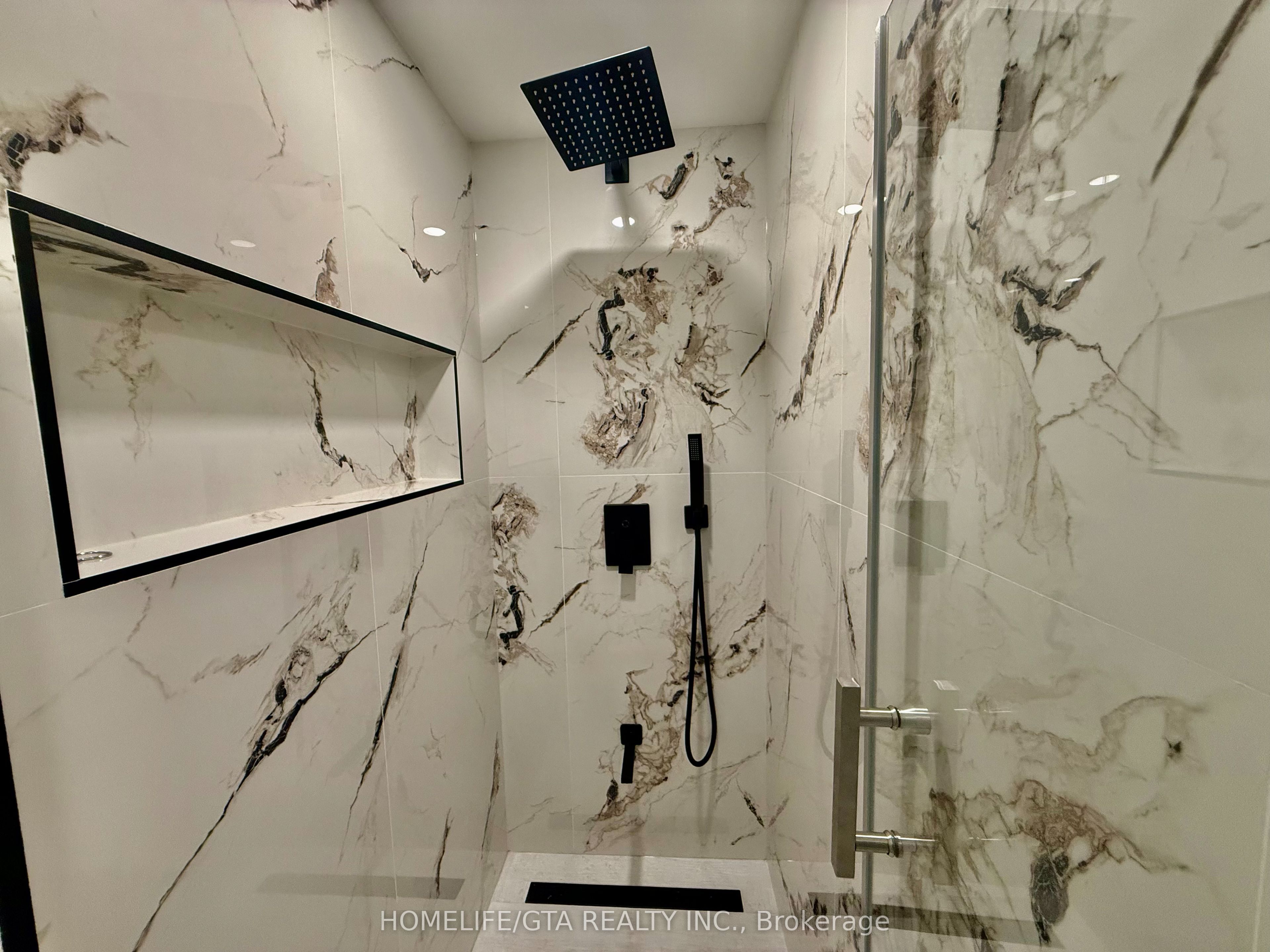 14 Heatherwood Road Property Photo 24