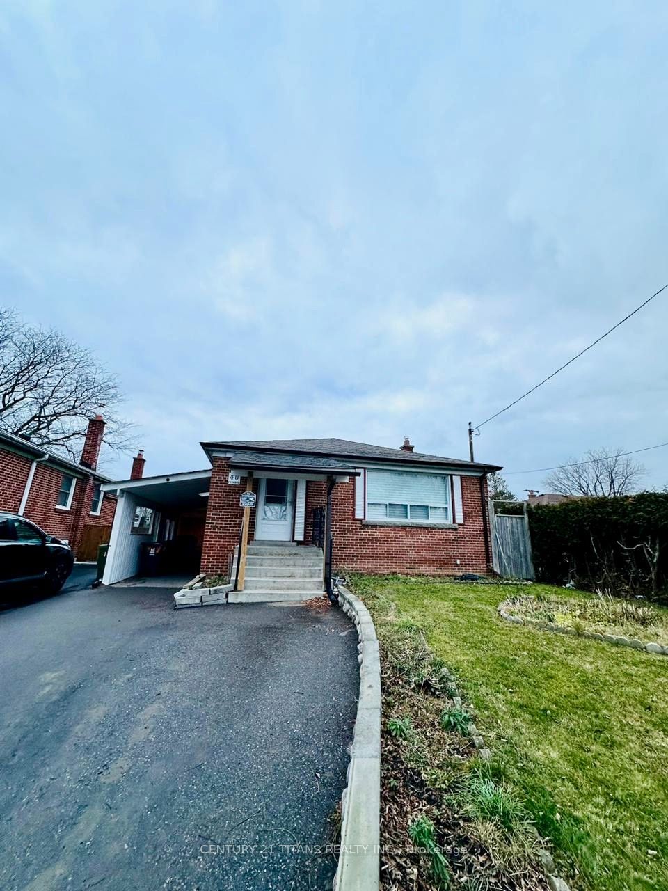 40 Tedford Drive Property Photo 1