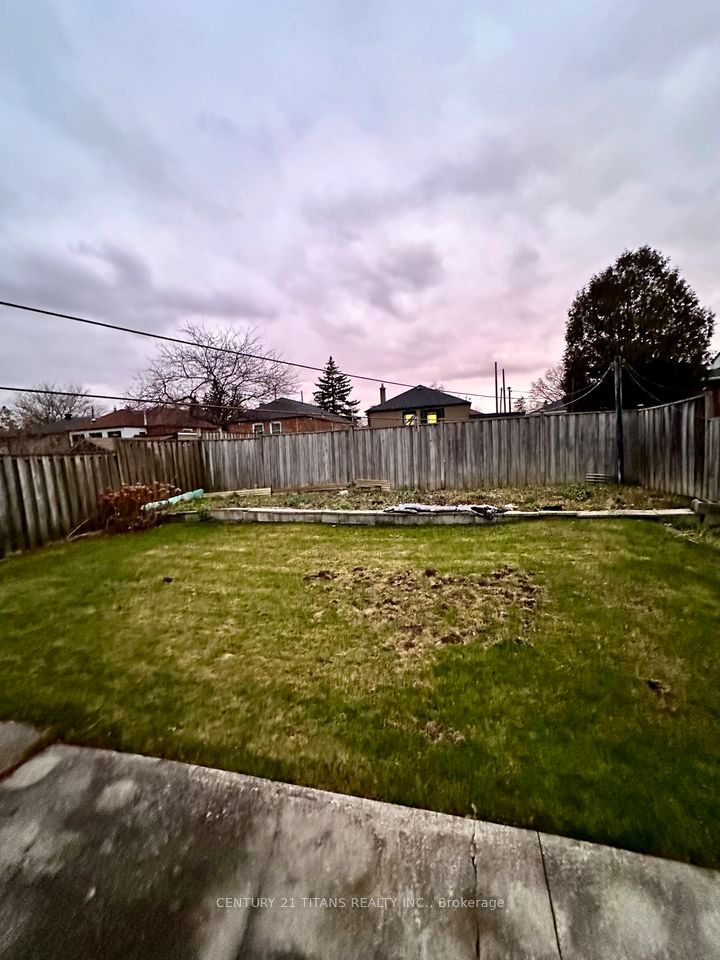 40 Tedford Drive Property Photo 7
