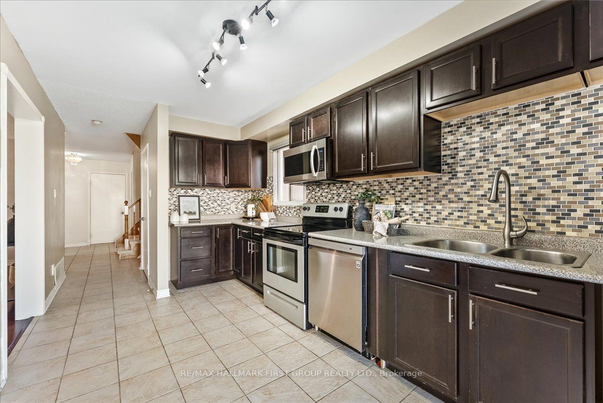 39 Keys Drive Property Photo 11