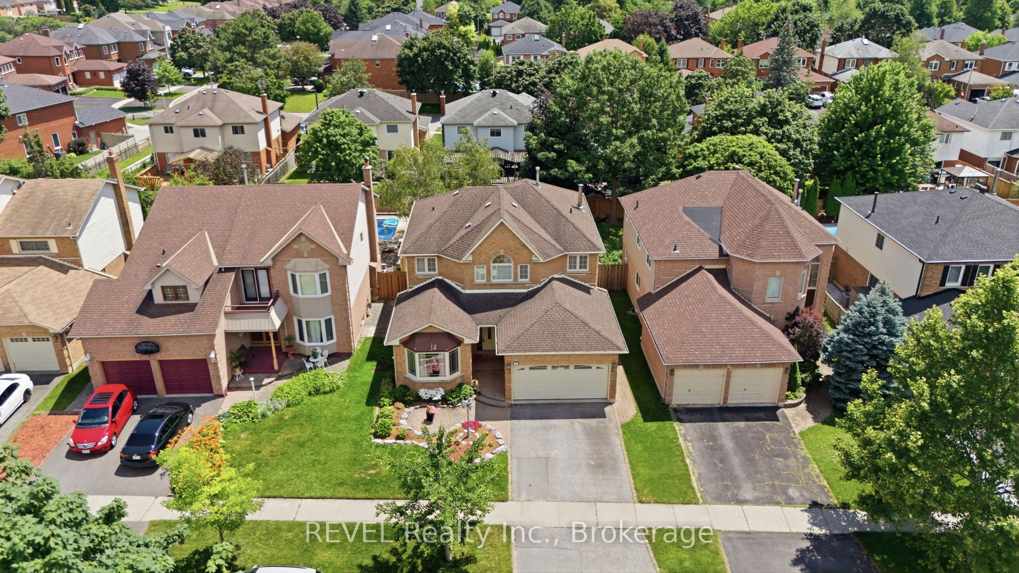 29 Stratton Crescent Property Photo 46