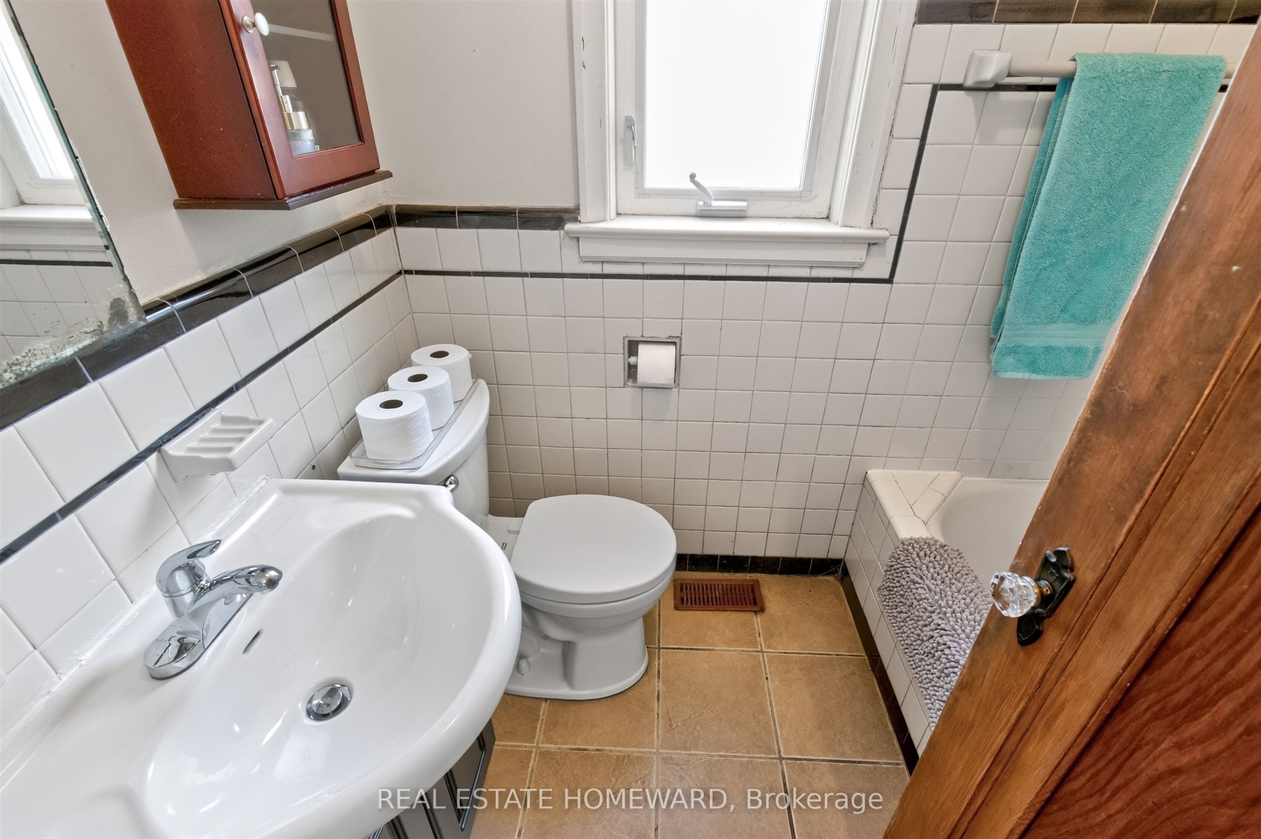 413 O'connor Drive Property Photo 12