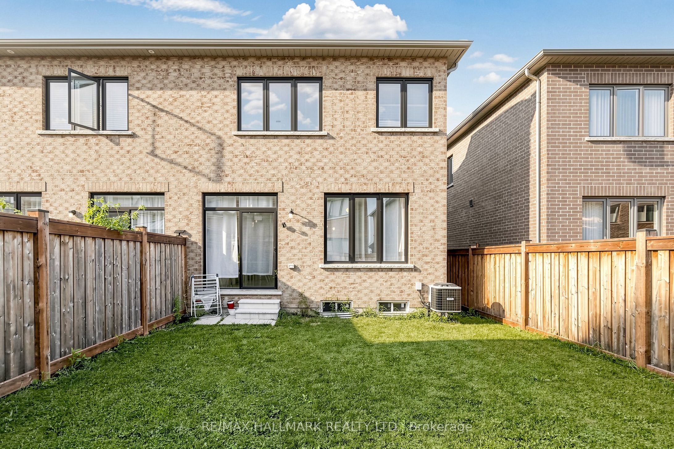 19 Conarty Crescent Property Photo 39