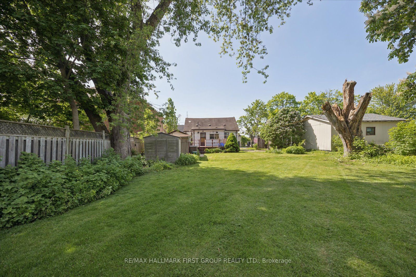 2944 Ebony Street Property Photo 11