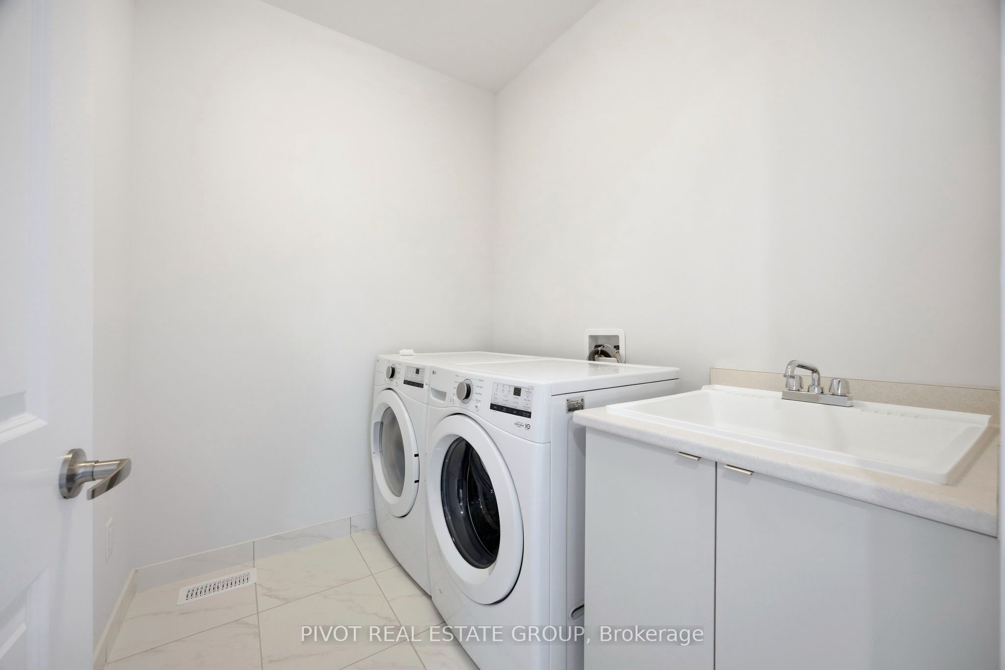 91 Danielle Moore Circle Property Photo 28