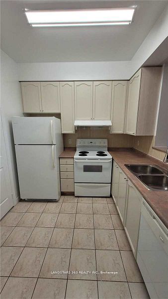 2627 Mccowan Road Uph08 Property Photo 7