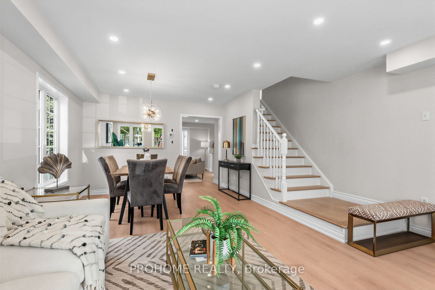 78 Ashbury Boulevard Property Photo 7