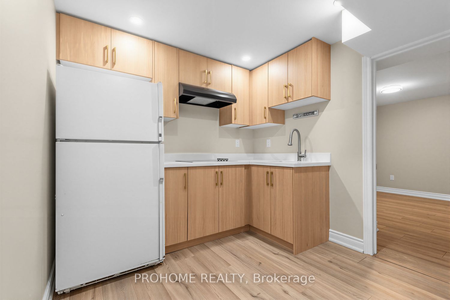 78 Ashbury Boulevard Property Photo 28