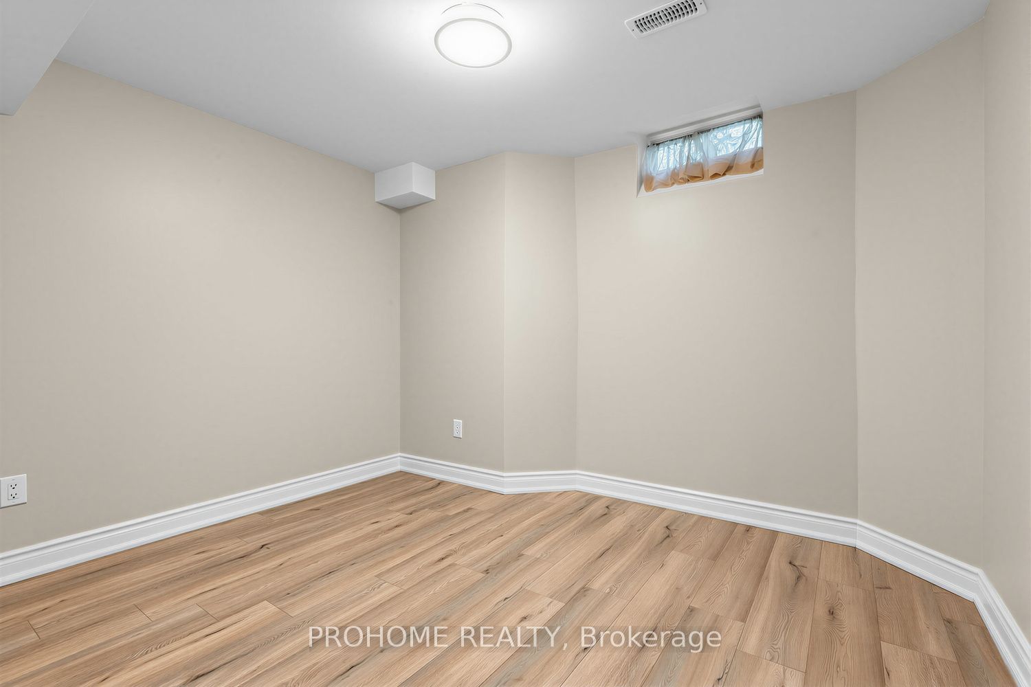 78 Ashbury Boulevard Property Photo 33