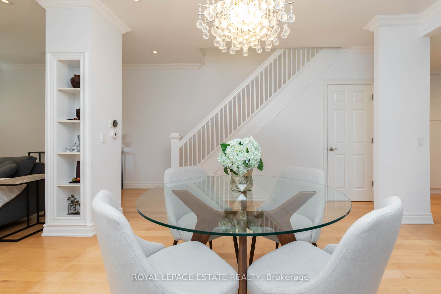 48 Bloomfield Avenue Property Photo 8