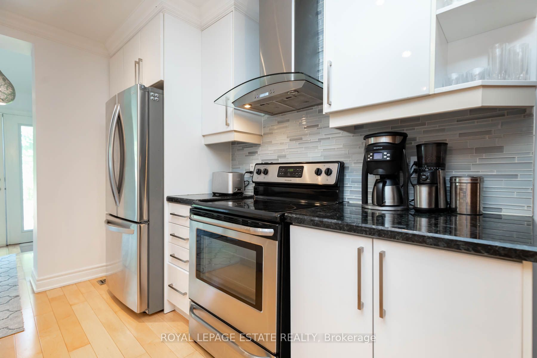 48 Bloomfield Avenue Property Photo 14