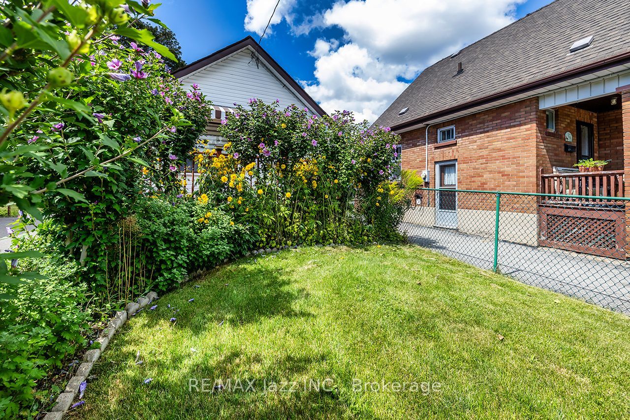 150 Verdun Road Property Photo 3