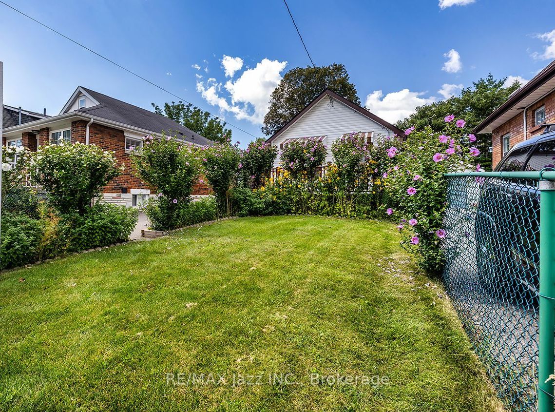 150 Verdun Road Property Photo 4