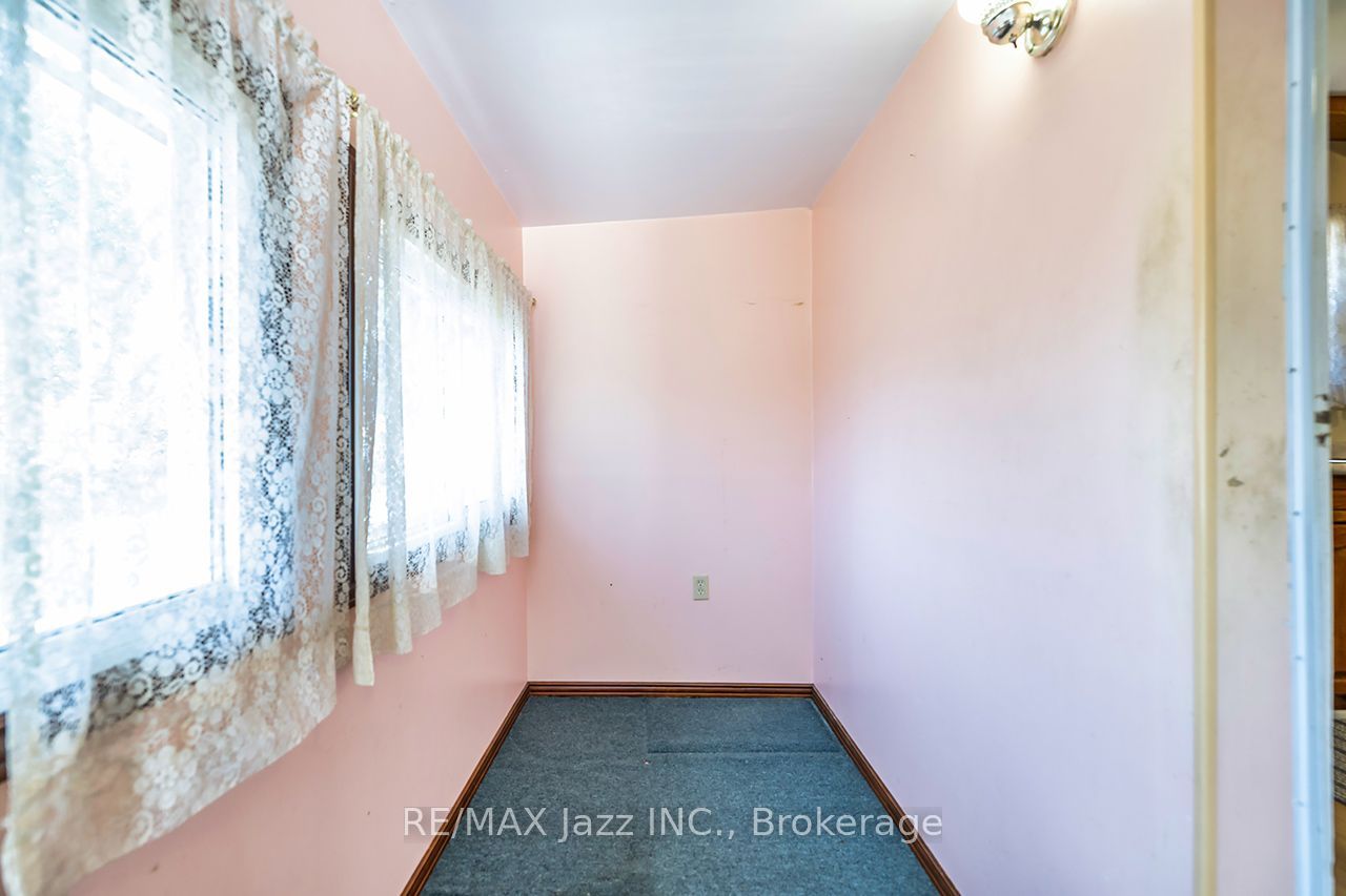 150 Verdun Road Property Photo 20