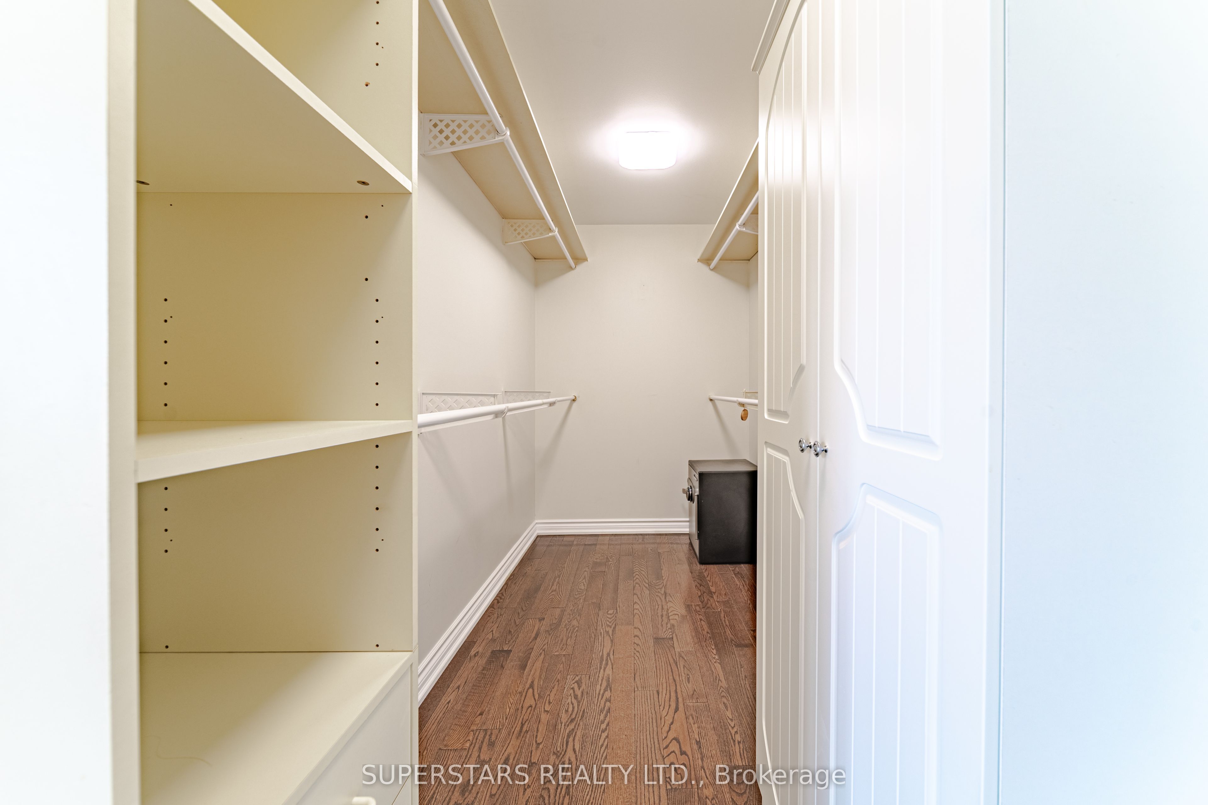 20 Guildwood Parkway Ph14 Property Photo 23