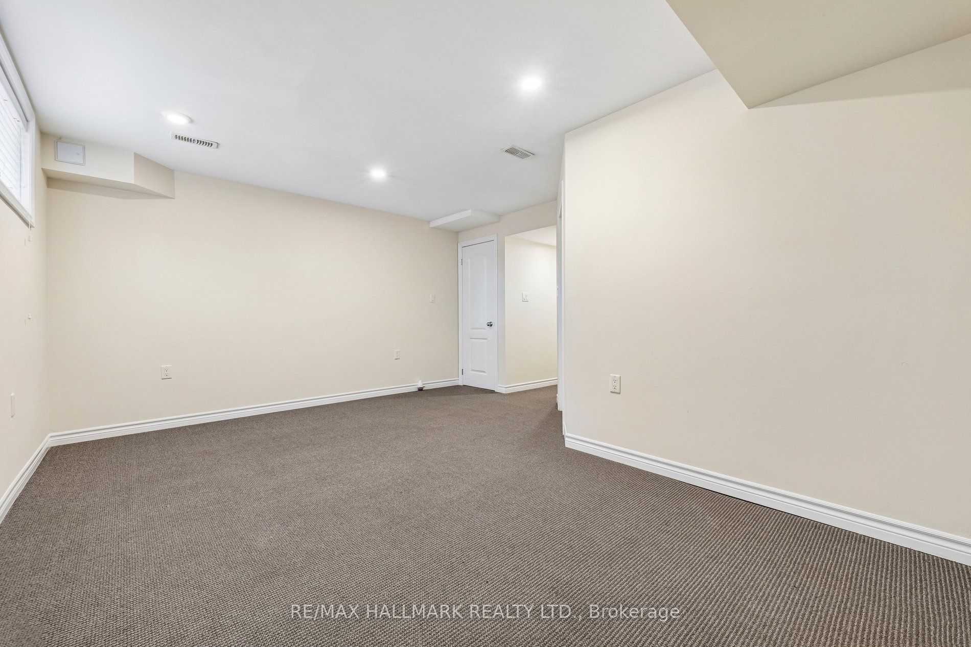 24 Markham Trail Property Photo 25