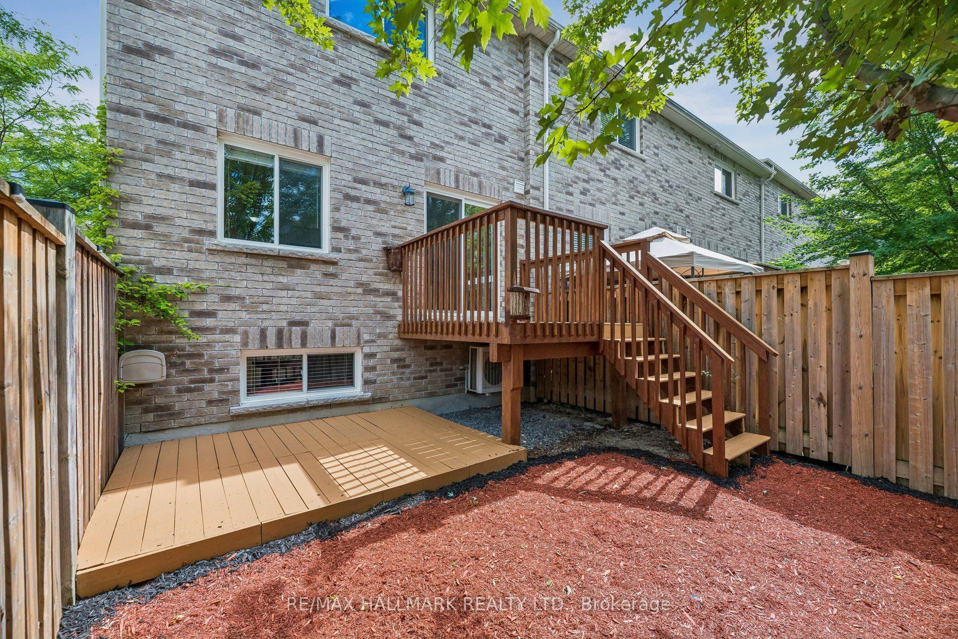 24 Markham Trail Property Photo 27