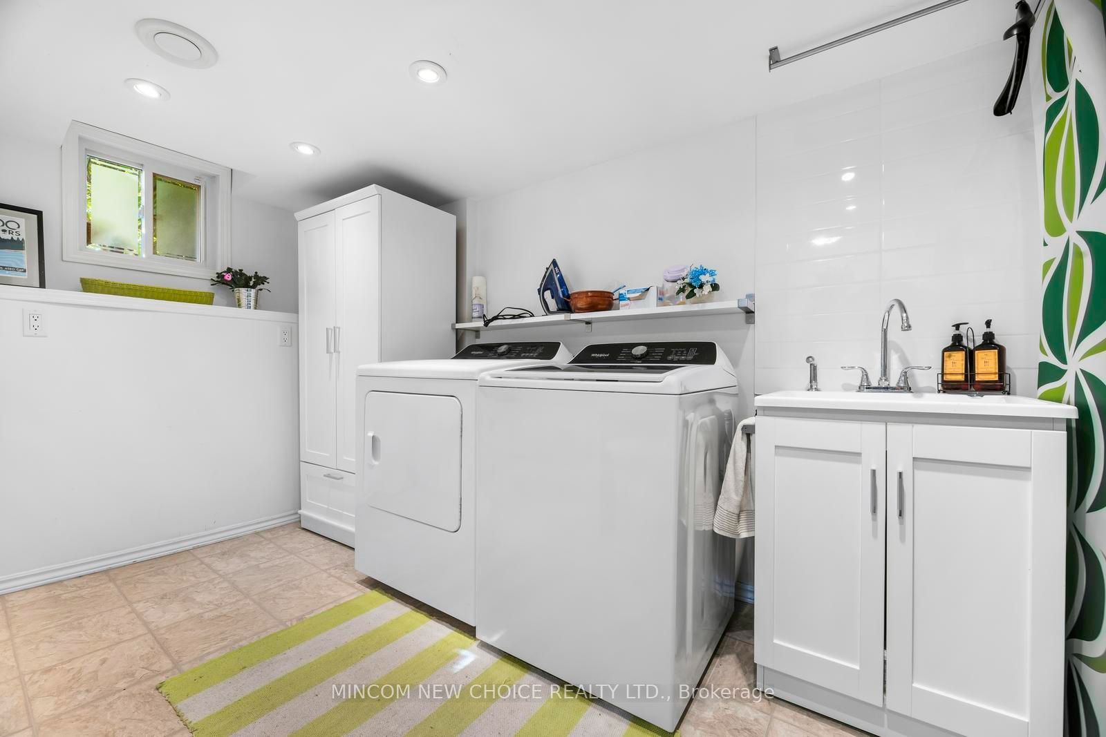 22 Oakins Lane Property Photo 23