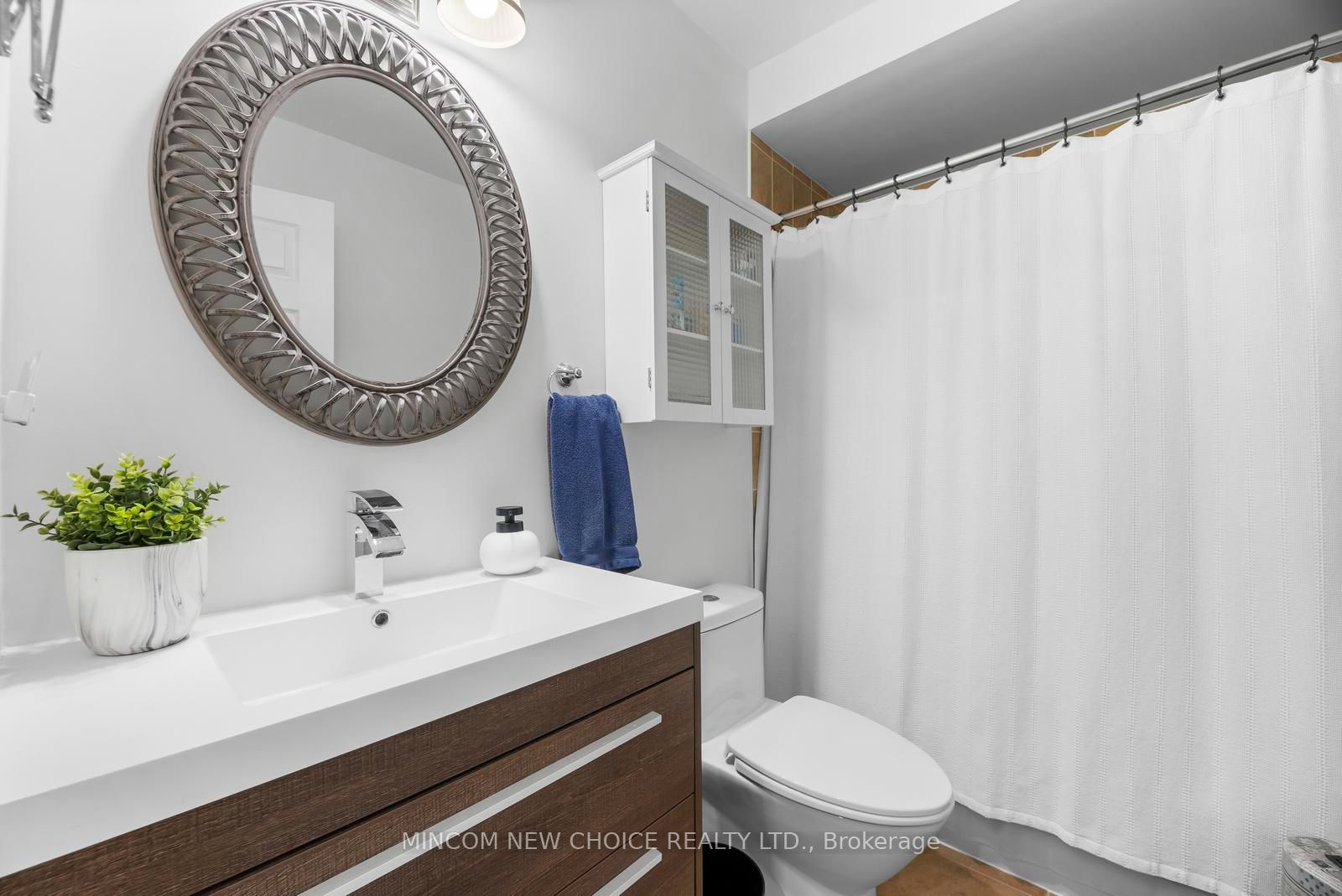 22 Oakins Lane 11 Property Photo 19