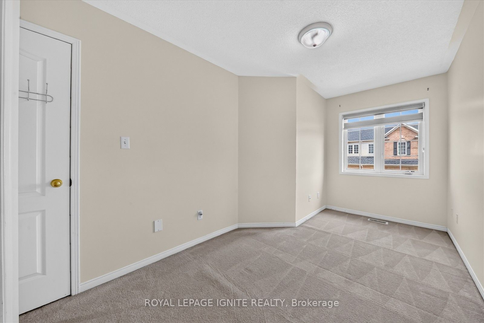72 Oakins Lane Property Photo 17