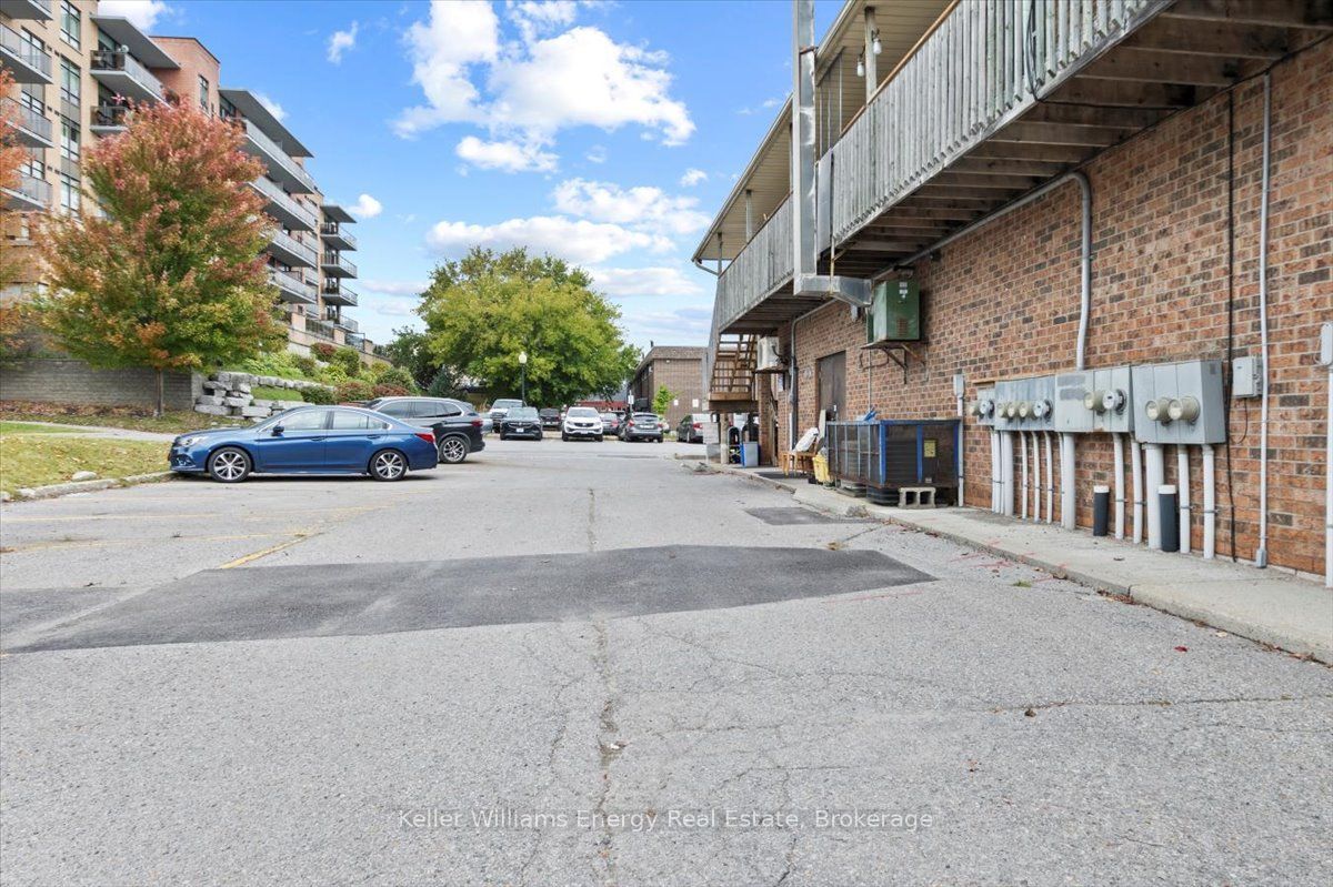 50 Water Street Property Photo 9