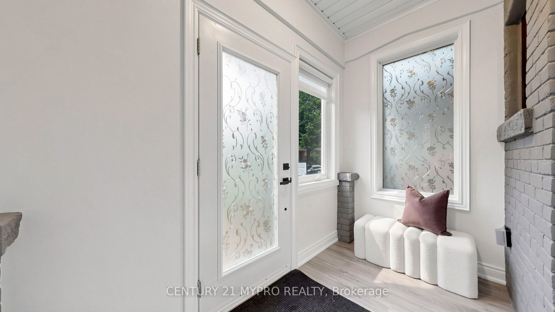 7 Cherry Nook Gardens Property Photo 4