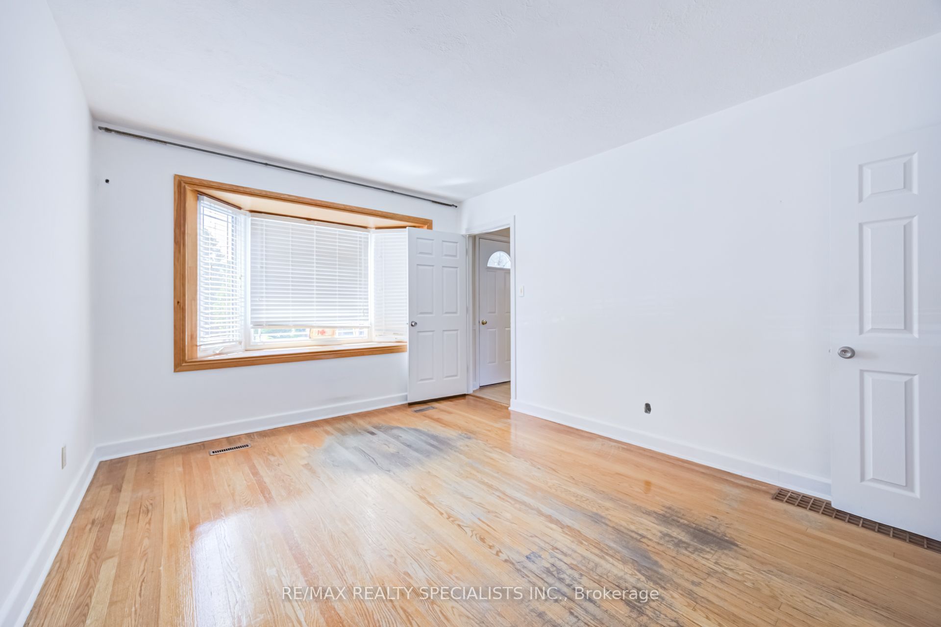 47 Singleton Road Property Photo 10