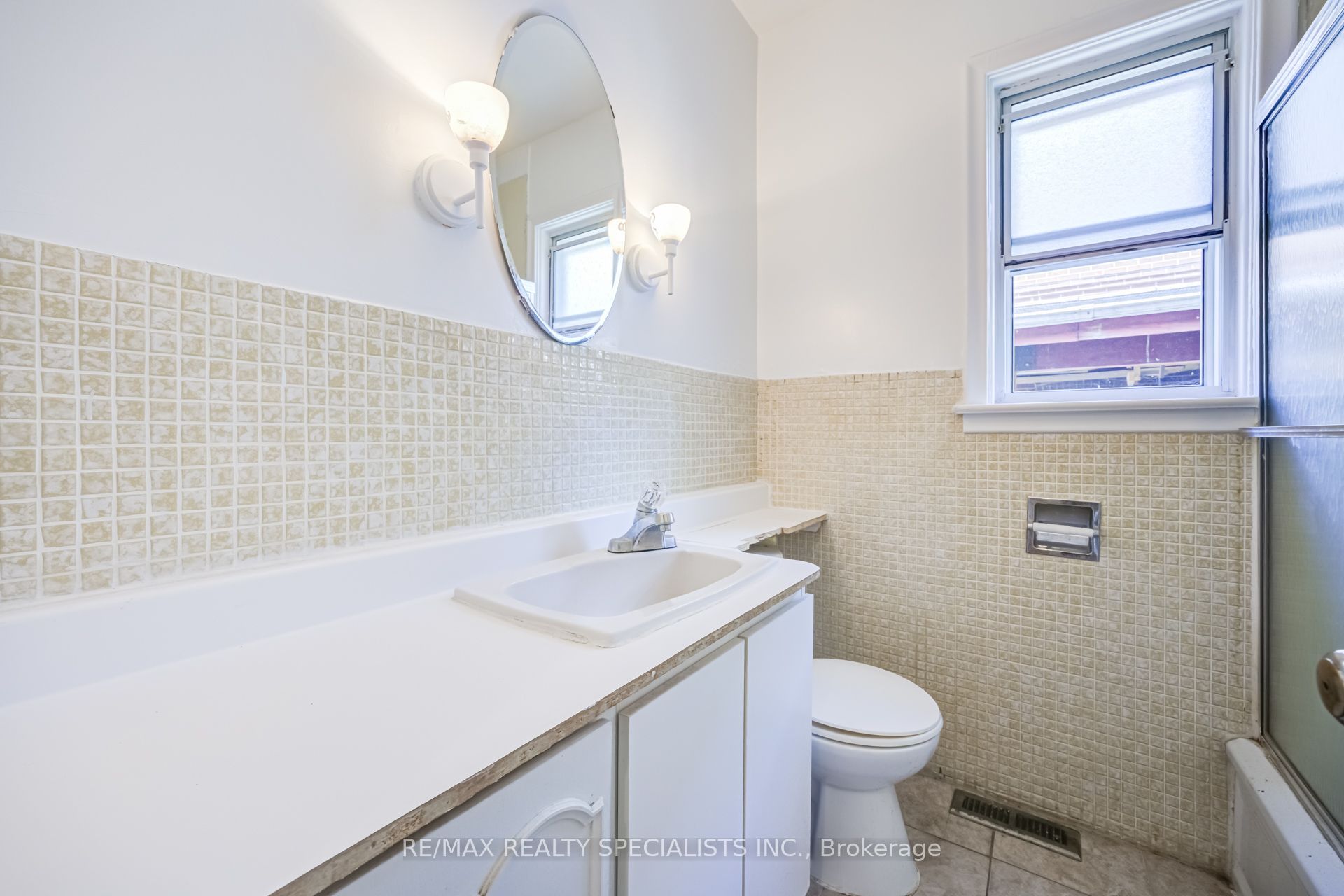 47 Singleton Road Property Photo 12
