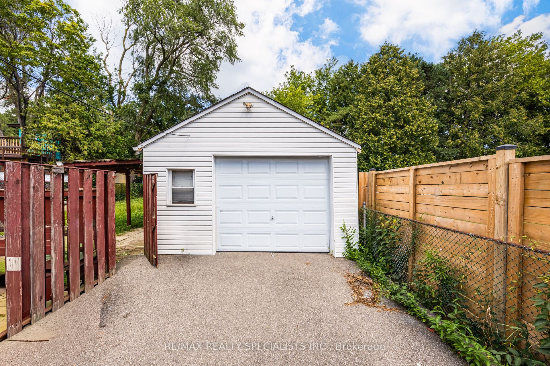 47 Singleton Road Property Photo 44