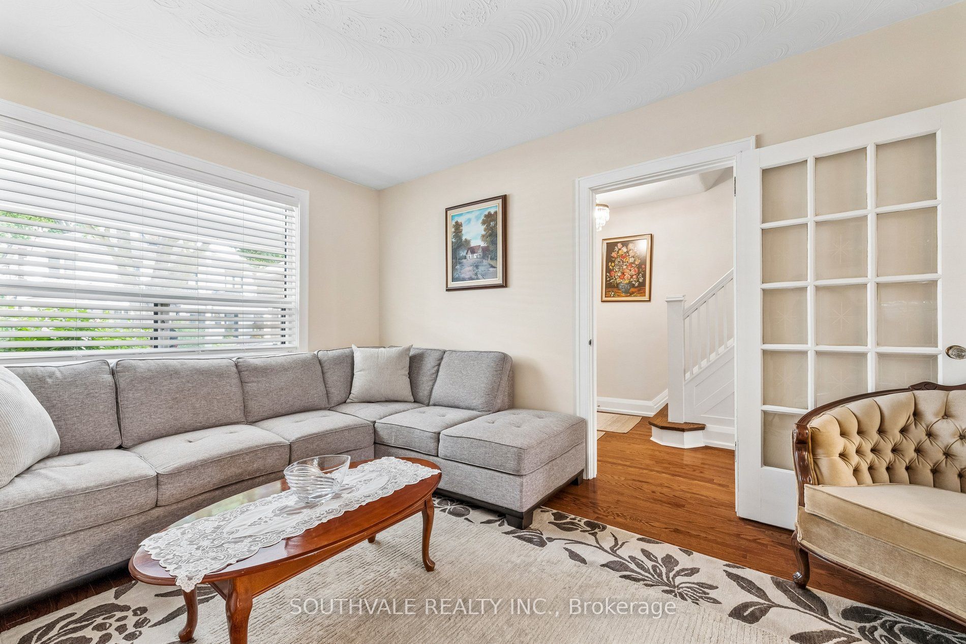 67 Kings Park Boulevard Property Photo 7