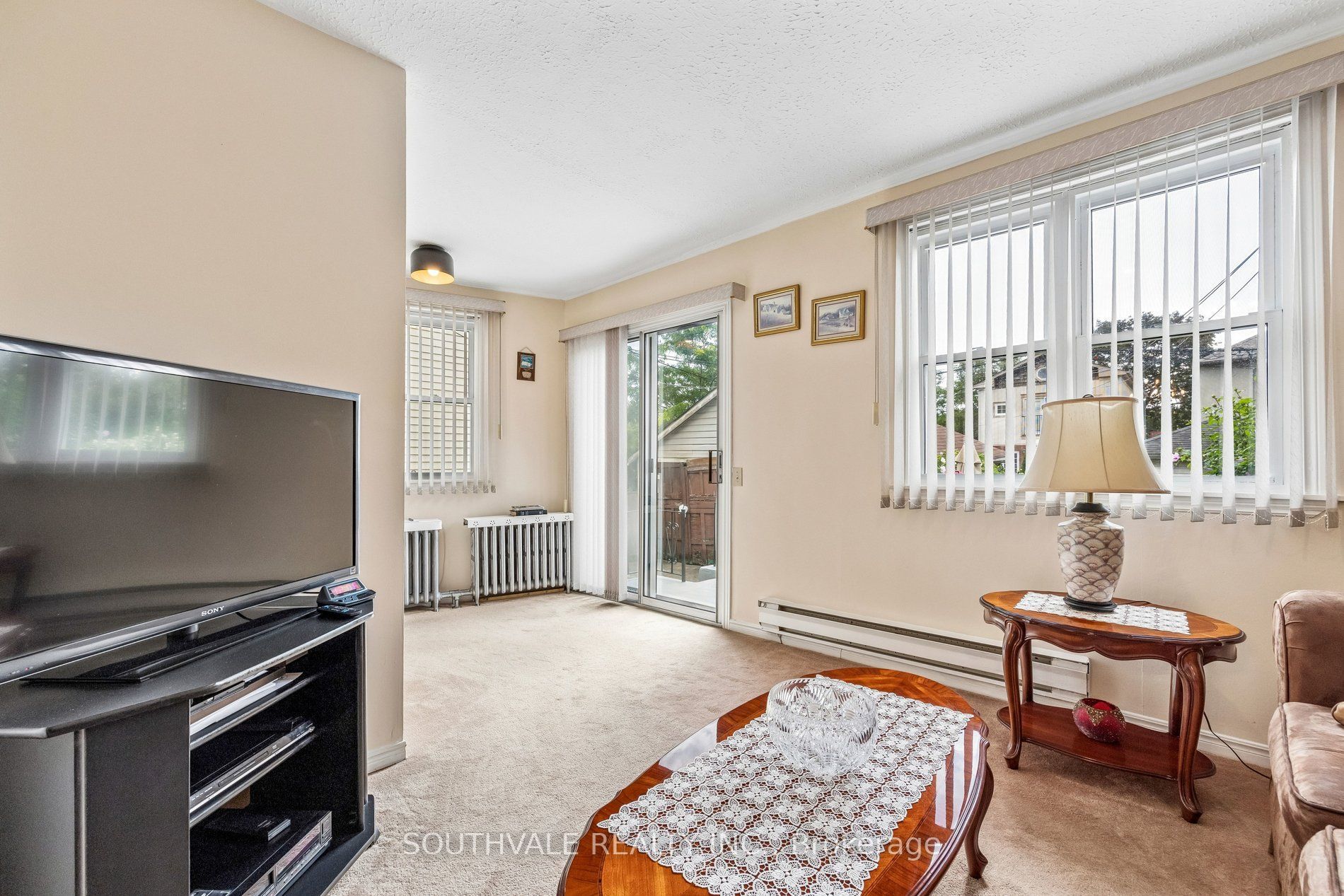 67 Kings Park Boulevard Property Photo 13