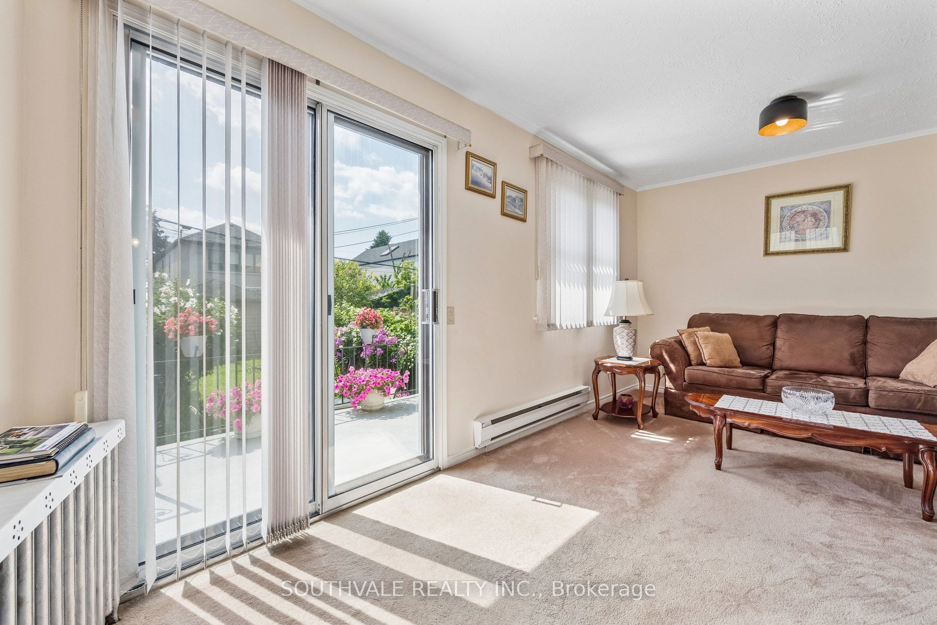 67 Kings Park Boulevard Property Photo 16