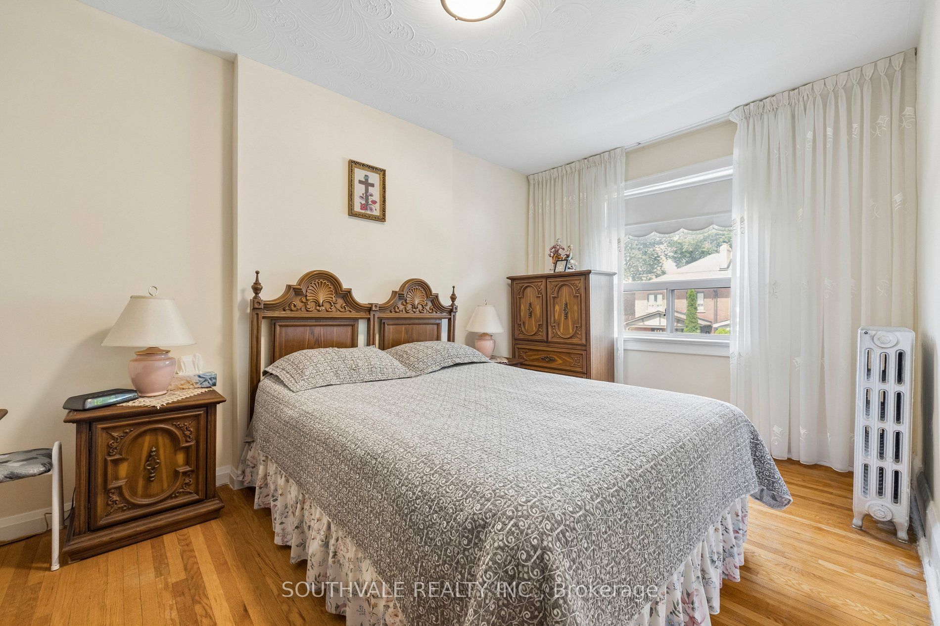 67 Kings Park Boulevard Property Photo 26